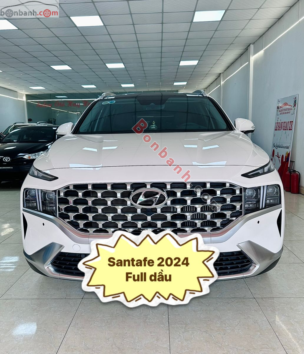 Hyundai SantaFe Cao cấp 2.2L HTRAC 2024