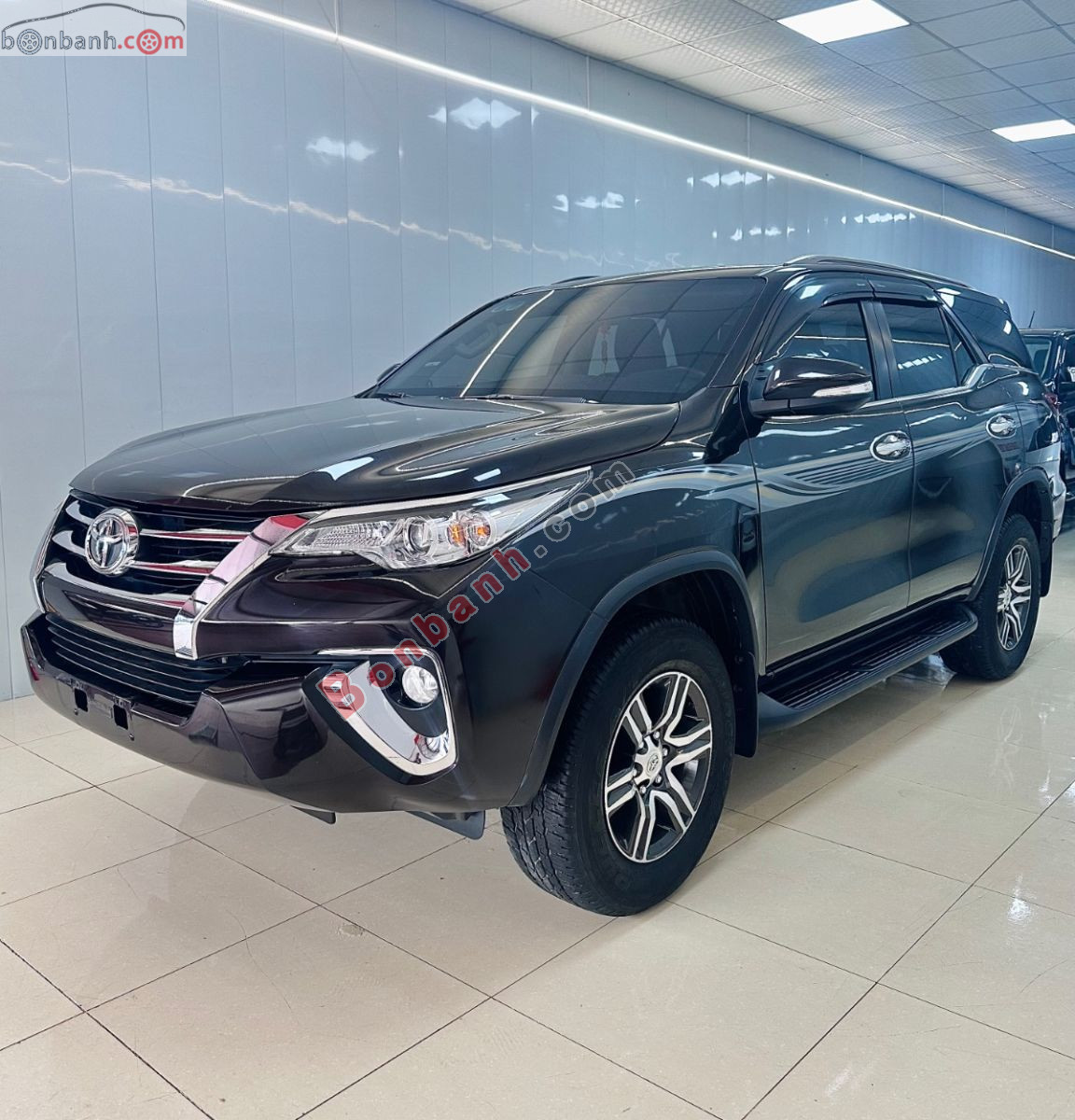 Toyota Fortuner 2.7V 4x2 AT 2017