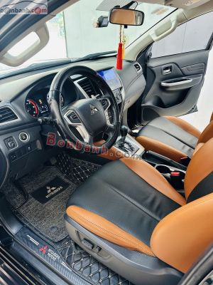 Xe Mitsubishi Triton Athlete 4x2 AT 2022