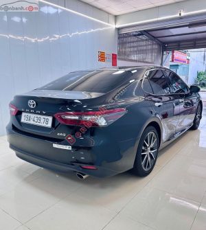 Xe Toyota Camry 2.0Q 2022