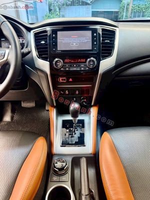 Xe Mitsubishi Triton Athlete 4x4 AT 2022