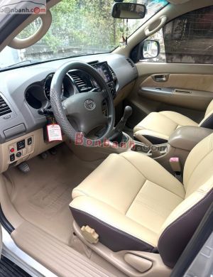 Xe Toyota Fortuner 2.5G 2011