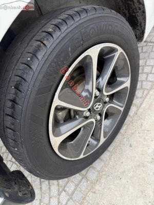 Xe Hyundai i10 Grand 1.2 AT 2021